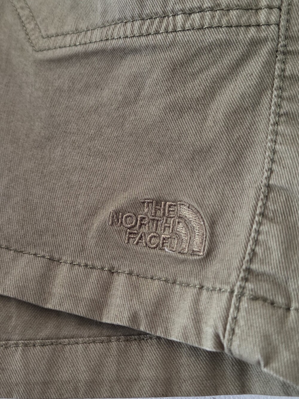 The North Face Pull-On Olive Green Drawstring Shorts Size S - Picture 4 of 9
